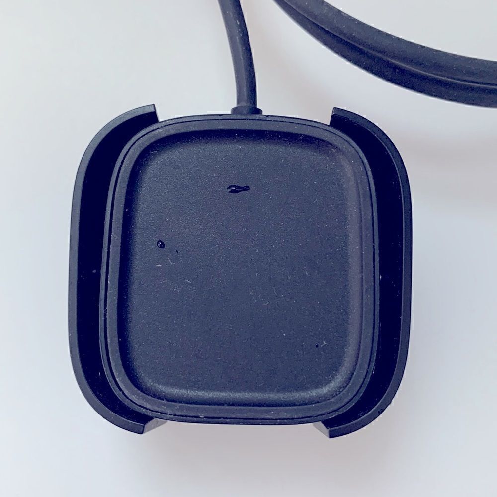 Authentic Fitbit USB Charger for Versa - Picture 4 of 4